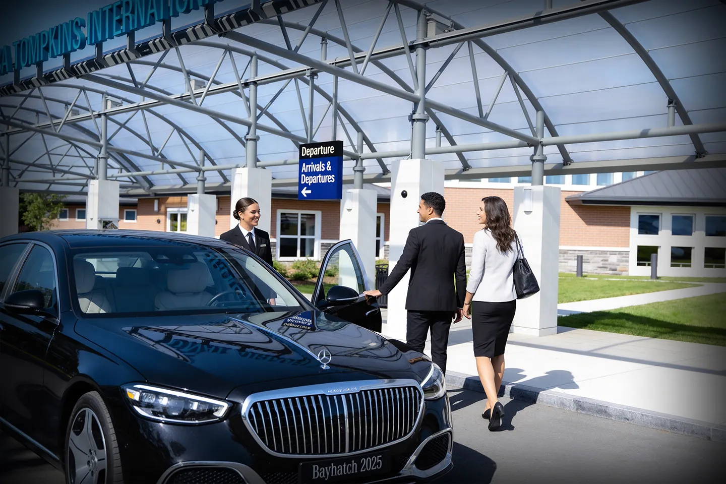 Private Car Service to ITH Airport | On-Time Pickup