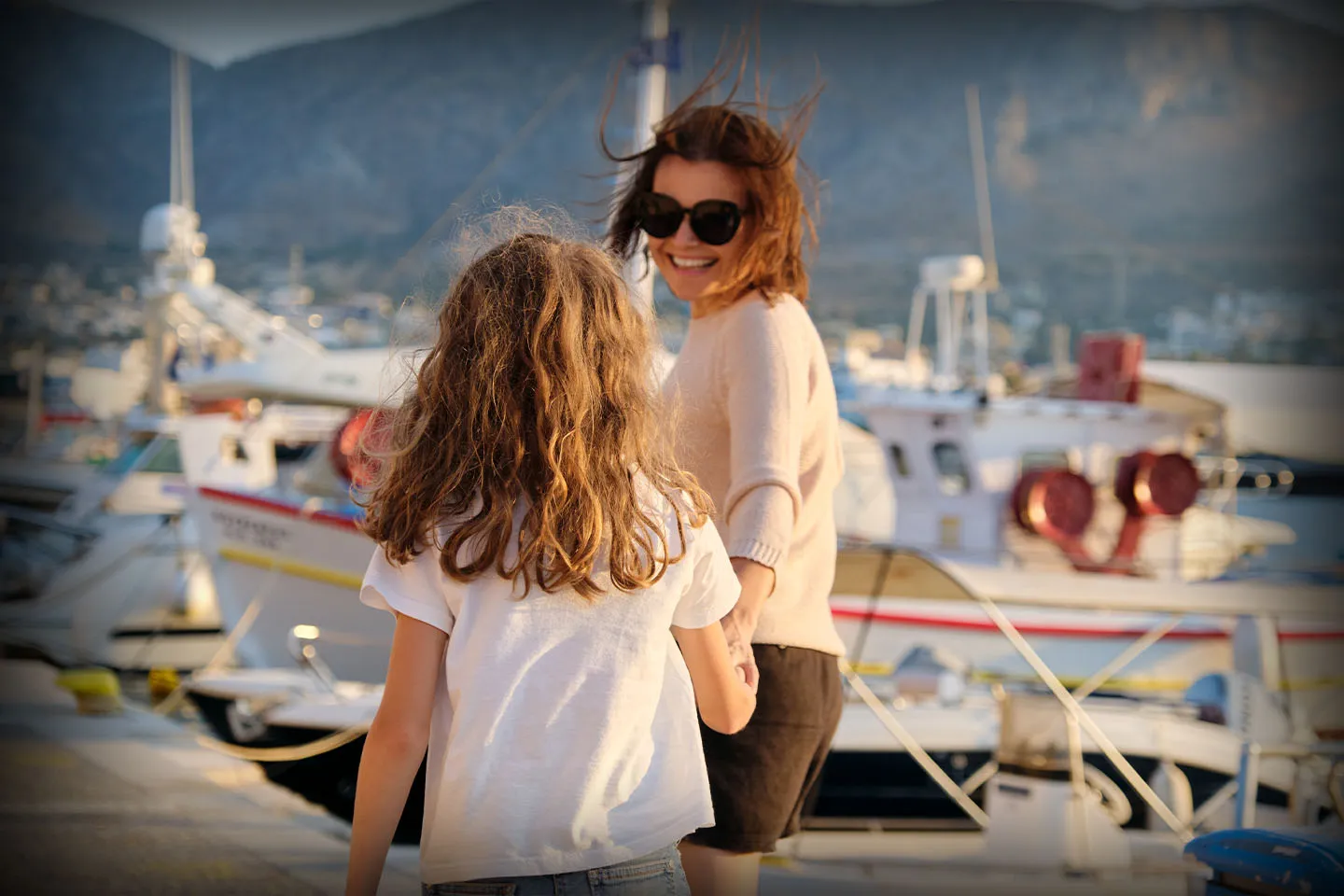 Professional luxury car and shuttle service for cruise ports and terminals with chauffeur