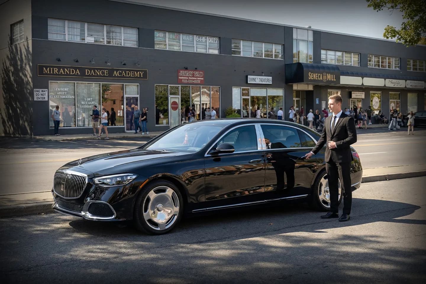 Luxury sedan used for Seneca car service in Seneca, NY