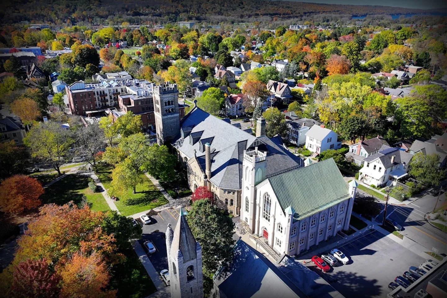 Professional driver from Tompkins car service fleet