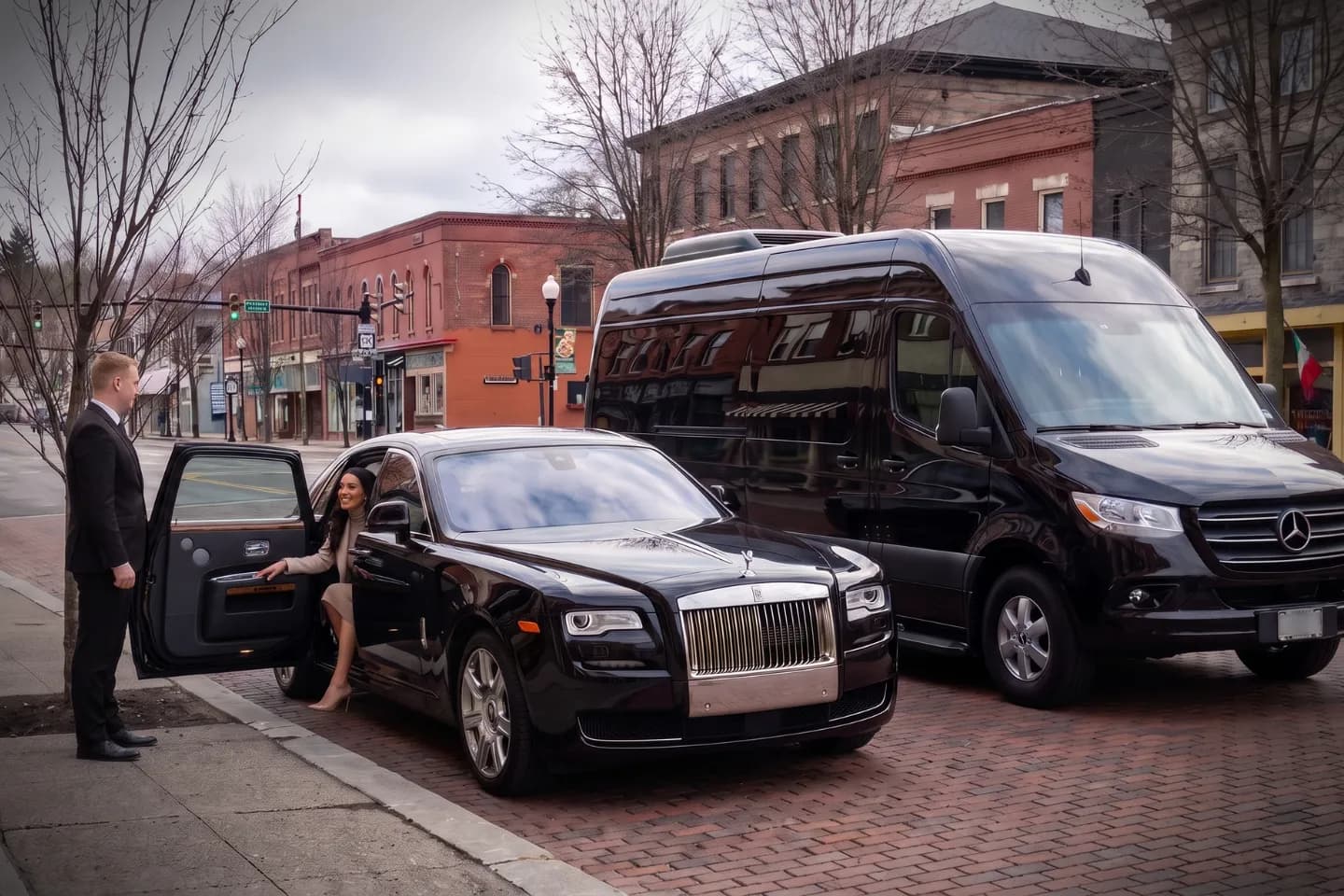 Convenient Car Service in Perry, IL for Local Transportation