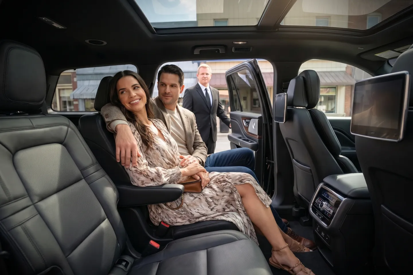 Affordable Car Service in Tazewell, IL with dependable transportation