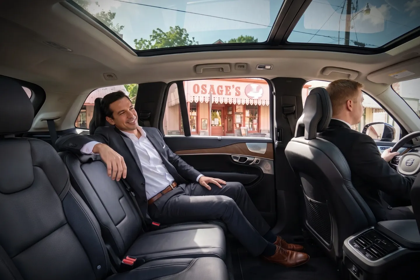 Private chauffeur providing Car Service in Fayette, TX