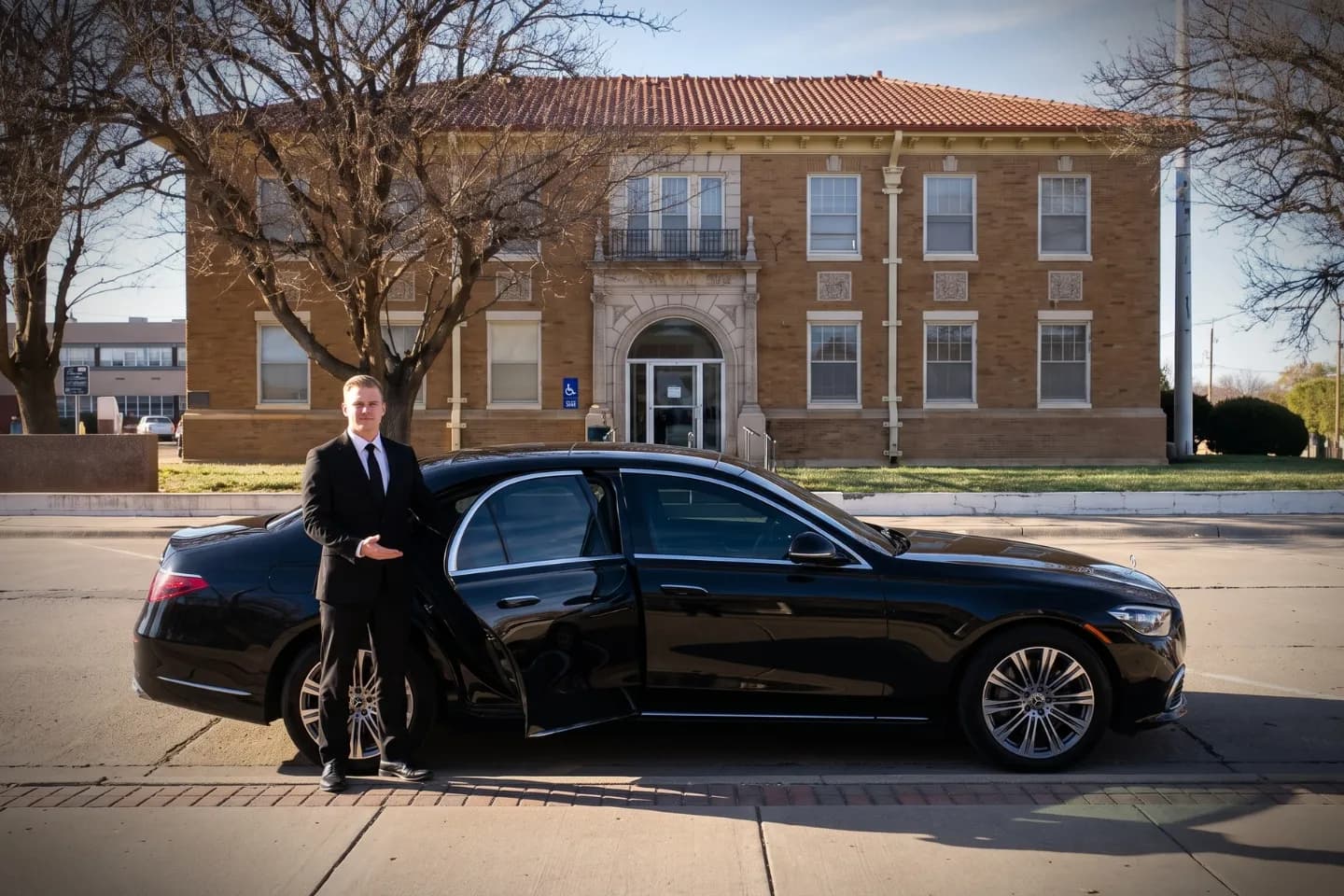 Luxury chauffeur Car Service in Lamb, TX for business and leisure travel