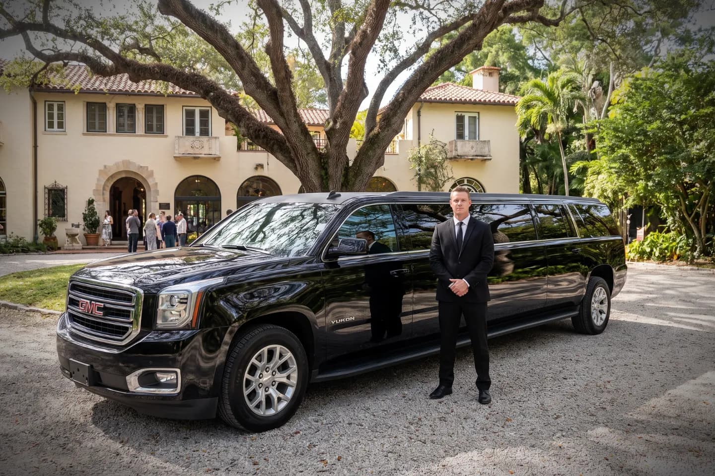 GMC Yukon Denali XL Stretch Limo (20 passengers)