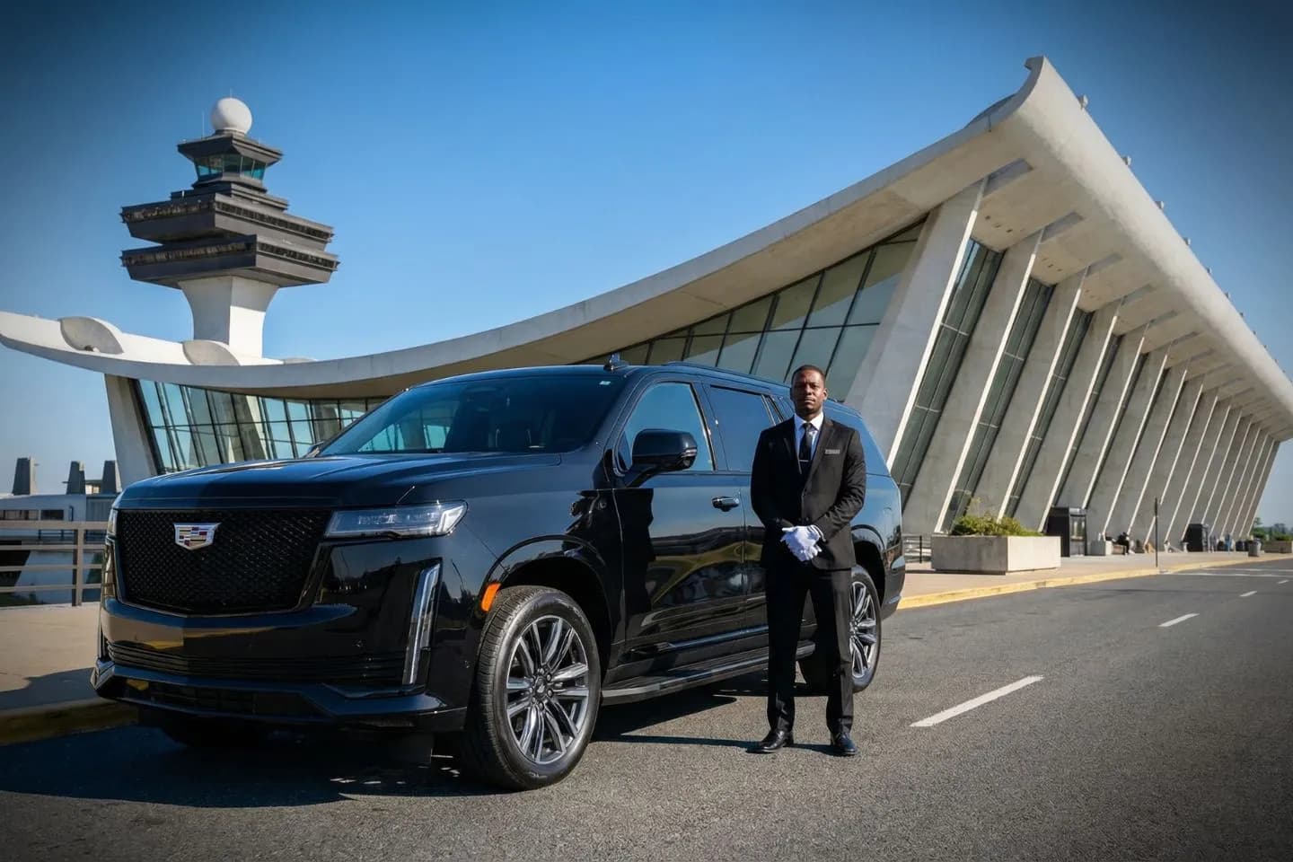 Airport Car Service in Washington, DC luxury interior of Washington, DC Car Service vehicle showing clean leather seats and comfort