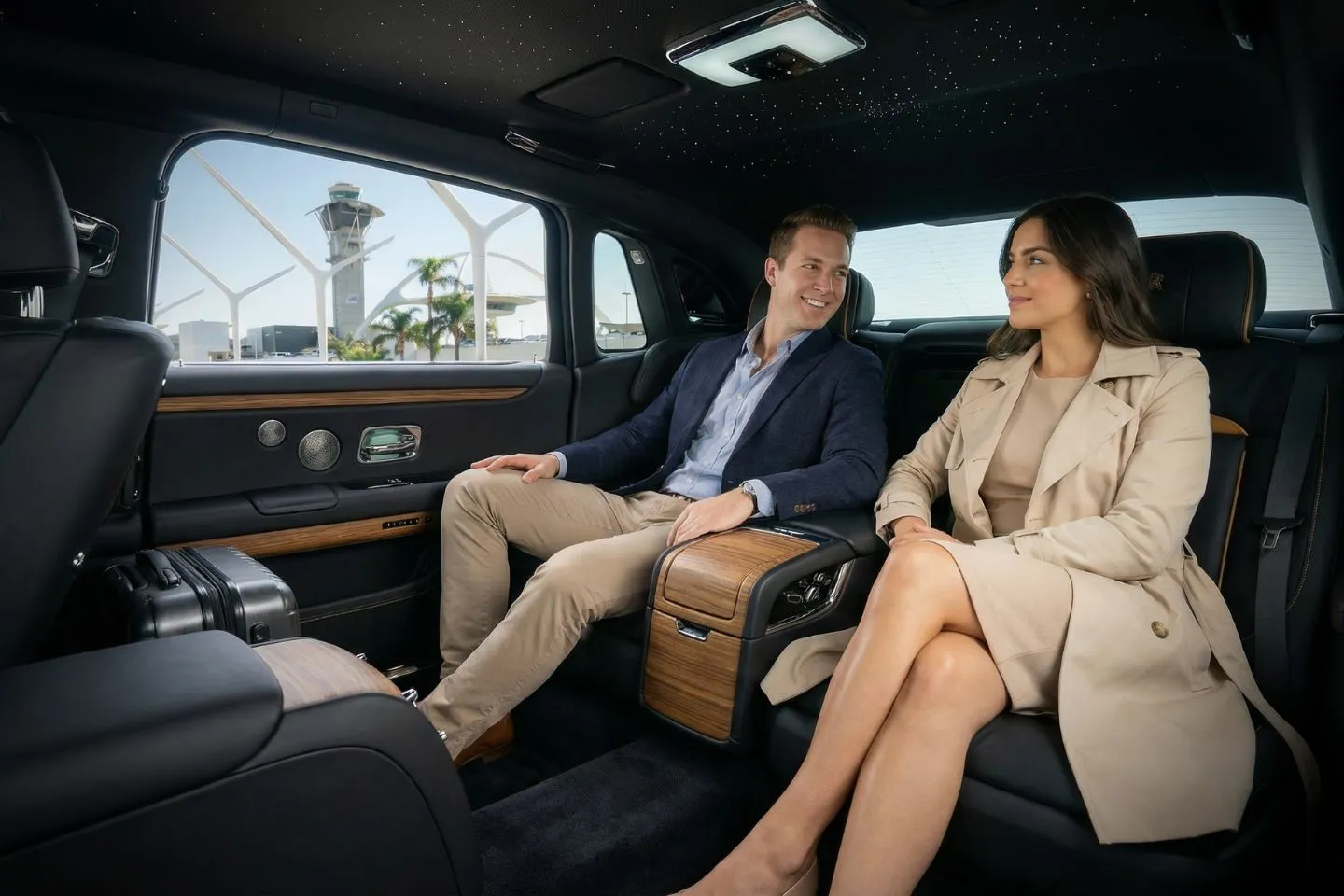 Los Angeles International (LAX) Airport Car Service Los Angeles International (LAX) Car Service curbside pickup at airport California CA