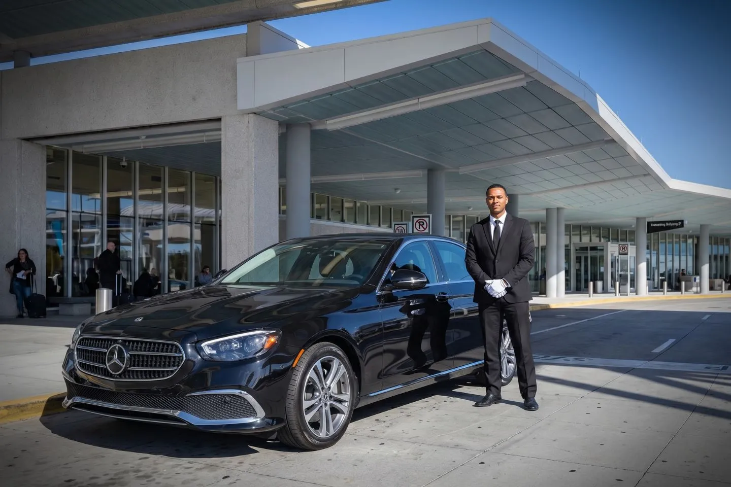 Charleston International (CHS) Airport Car Service Luxury black Mercedes Benz S Class at Charleston International Airport CHS terminal curbside in North Charleston South Carolina