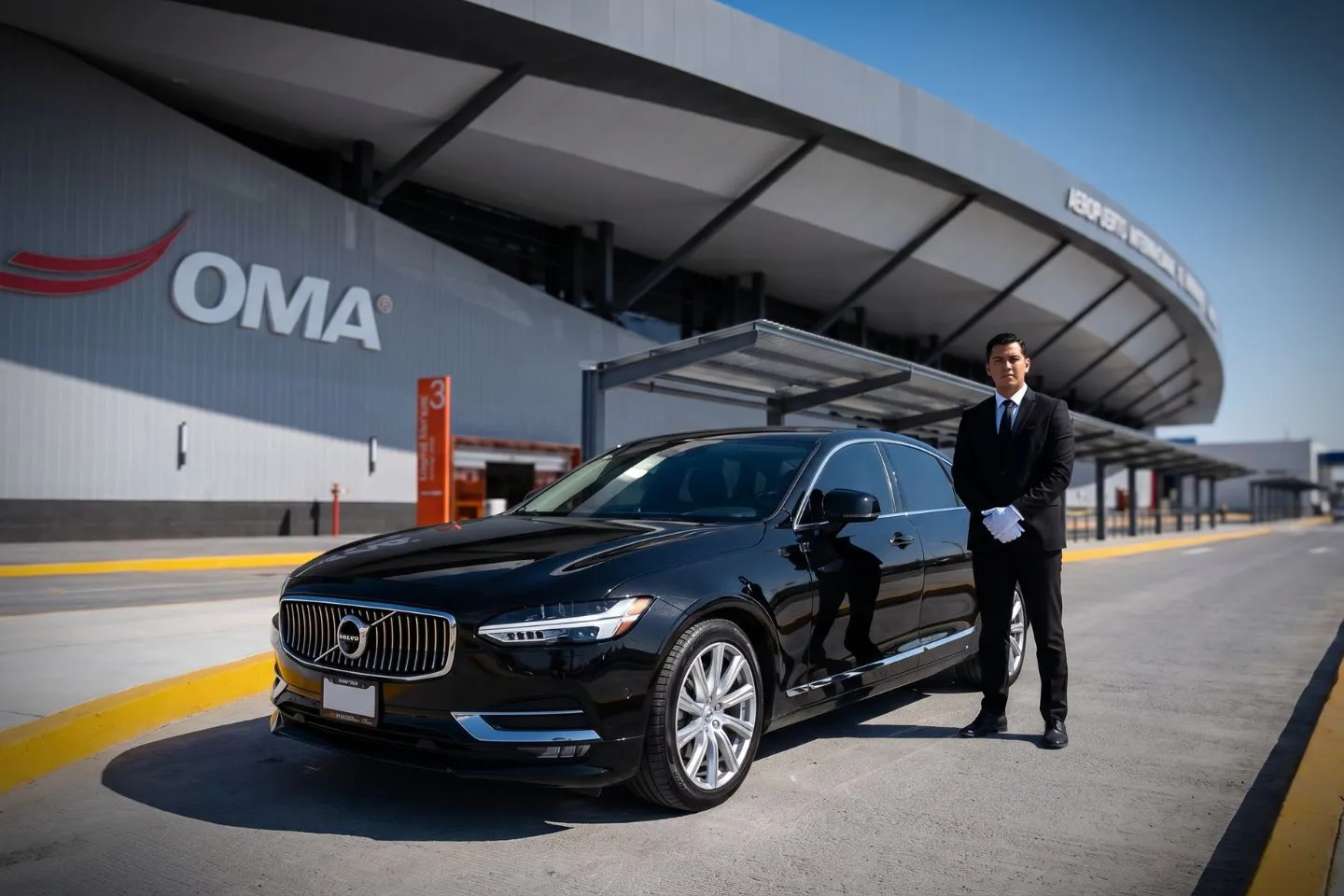 Cuyahoga County (CGF) Airport Car Service Premium SUV ready for CGF airport pickup near private jet terminal in Cleveland east side