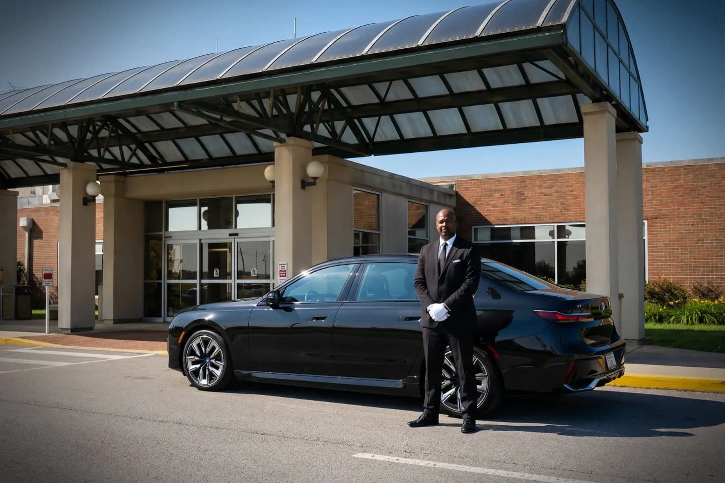 Huntington Tri State Airport (HTS) Airport Car Service Premium SUV ready for HTS airport pickup near Marshall University campus