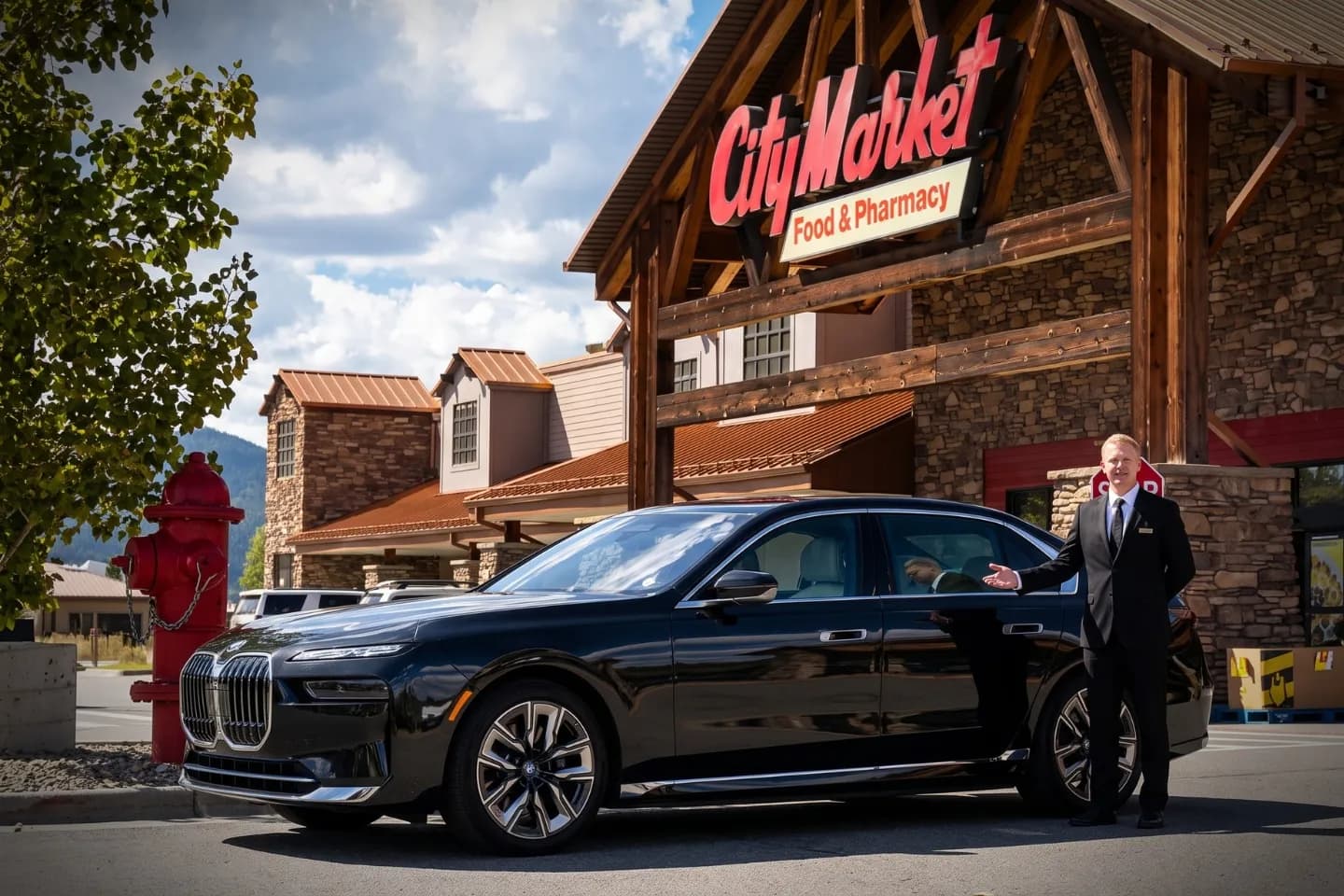 Car Service in Grand, CO Professional Car Service in Grand, CO for comfortable mountain and local travel