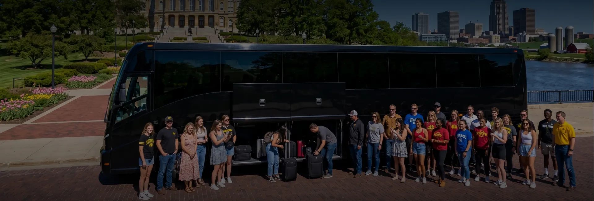 Iowa Airport Charter Bus Rental Service Iowa Airport Charter Bus Rental Service