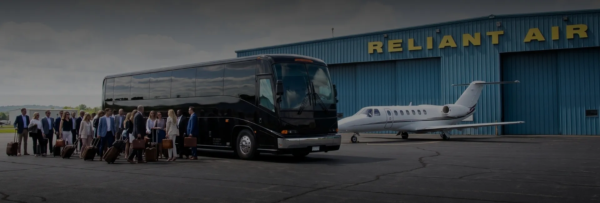 Danbury Municipal (DXR) Airport Charter Bus Rental Service Danbury Municipal (DXR) Airport Charter Bus Rental Service