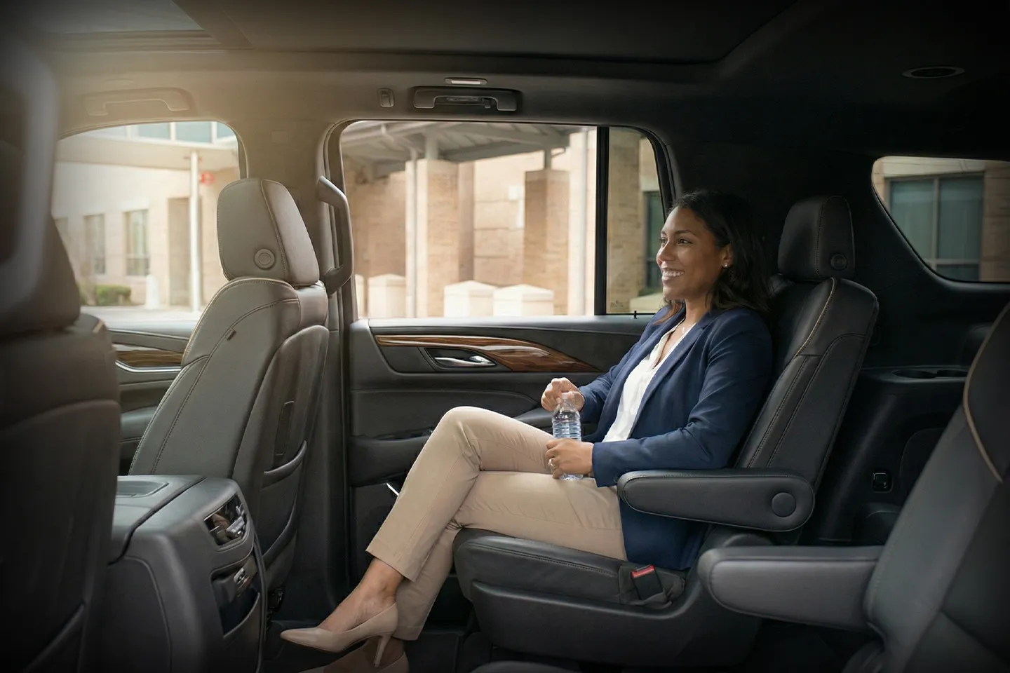 Chauffeur-driven executive car service to and from Westchester County HPN Airport