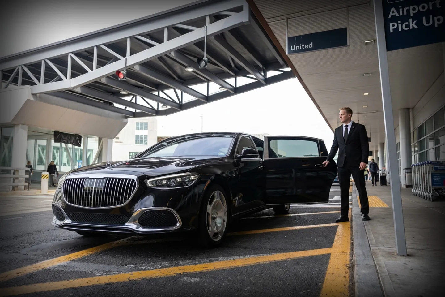 Private luxury car service providing airport transfer at Bradley International Airport