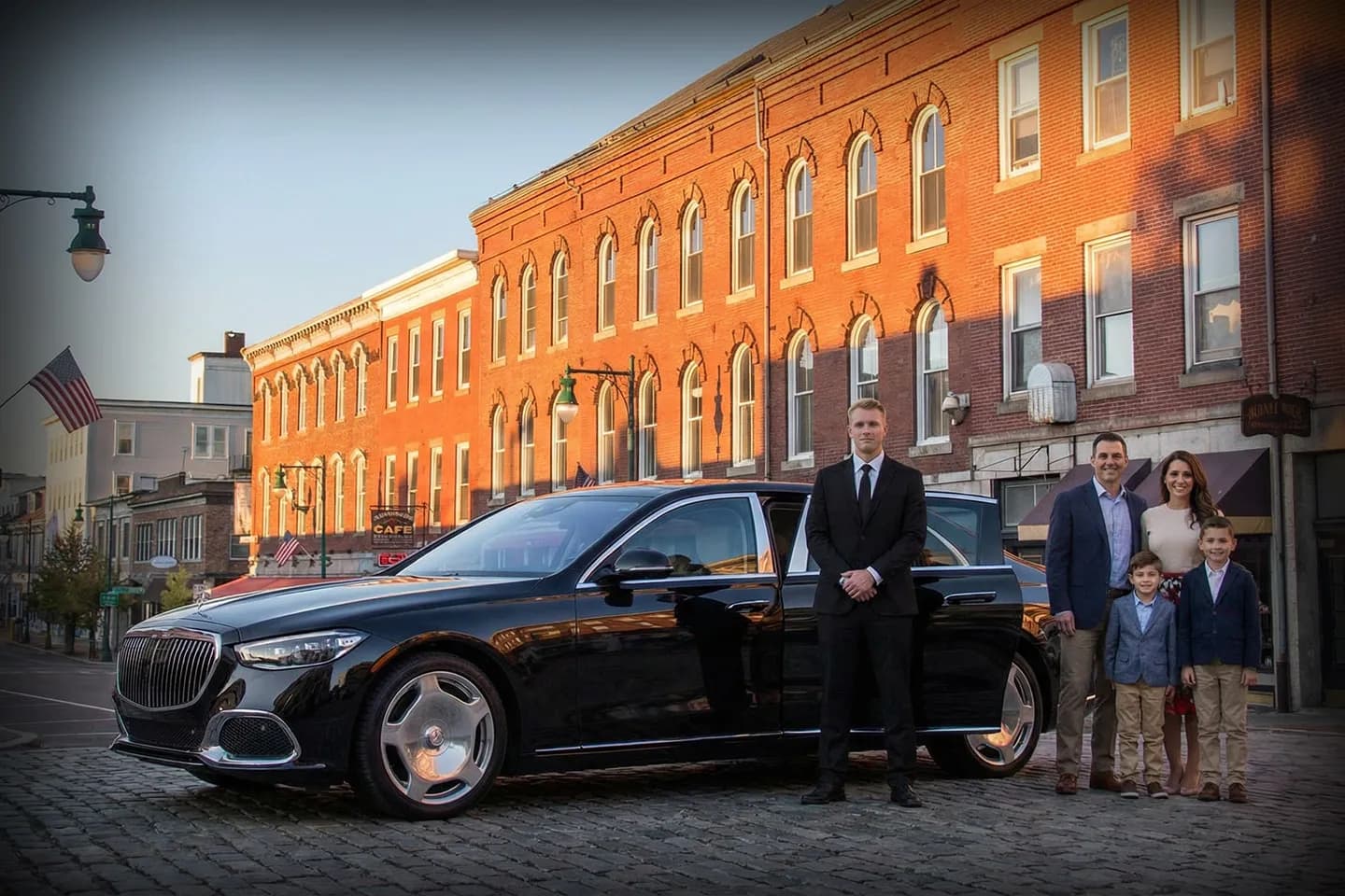 Airport pickup by chauffeur service in Rockland, NY