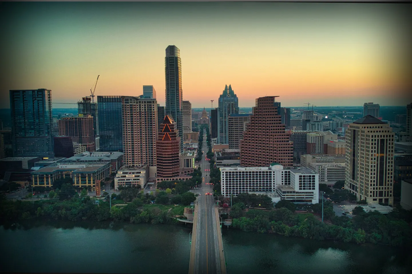 Professional chauffeur car service in Texas TX black car ride