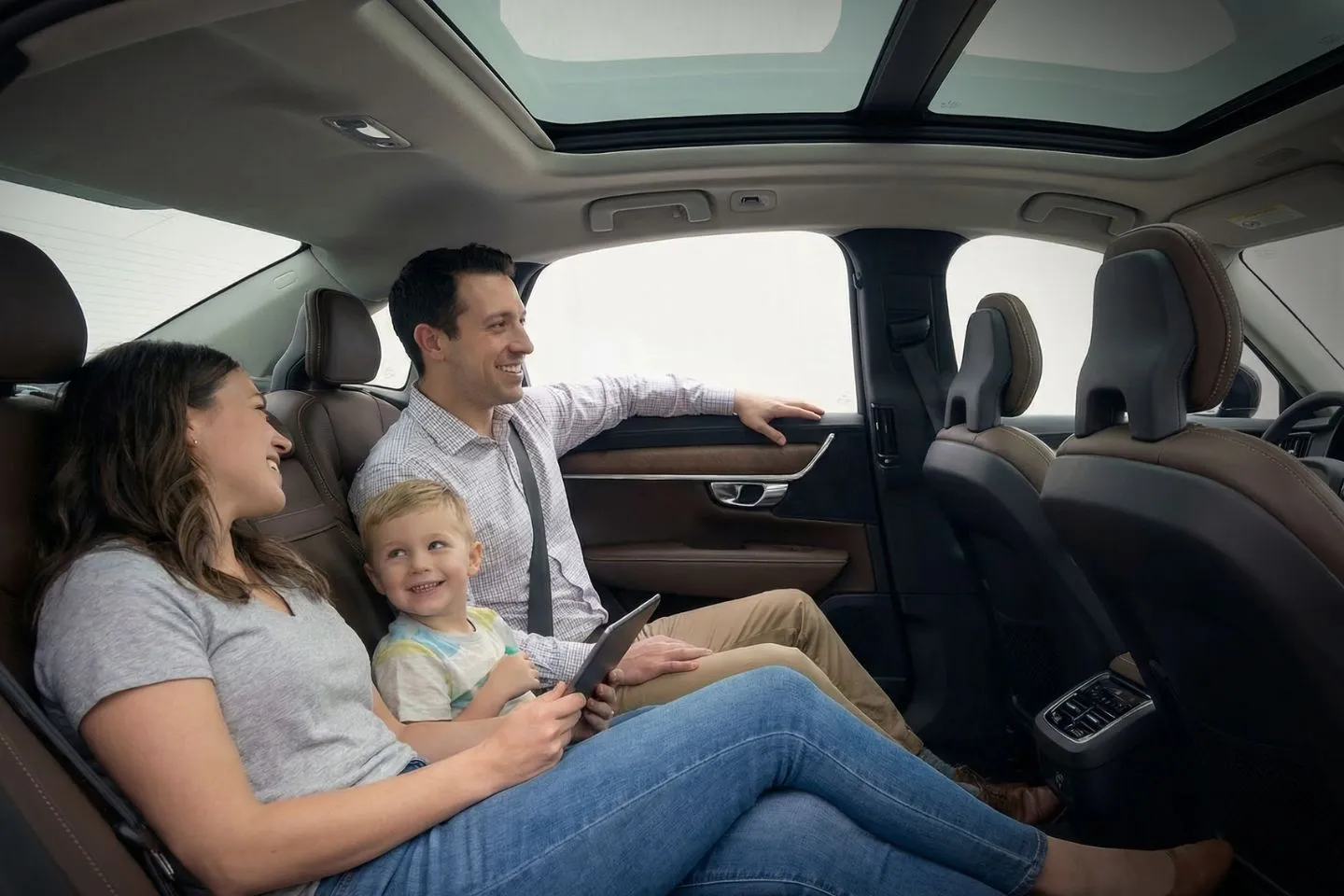 Safe and comfortable chauffeur-driven car service in Minnesota MN