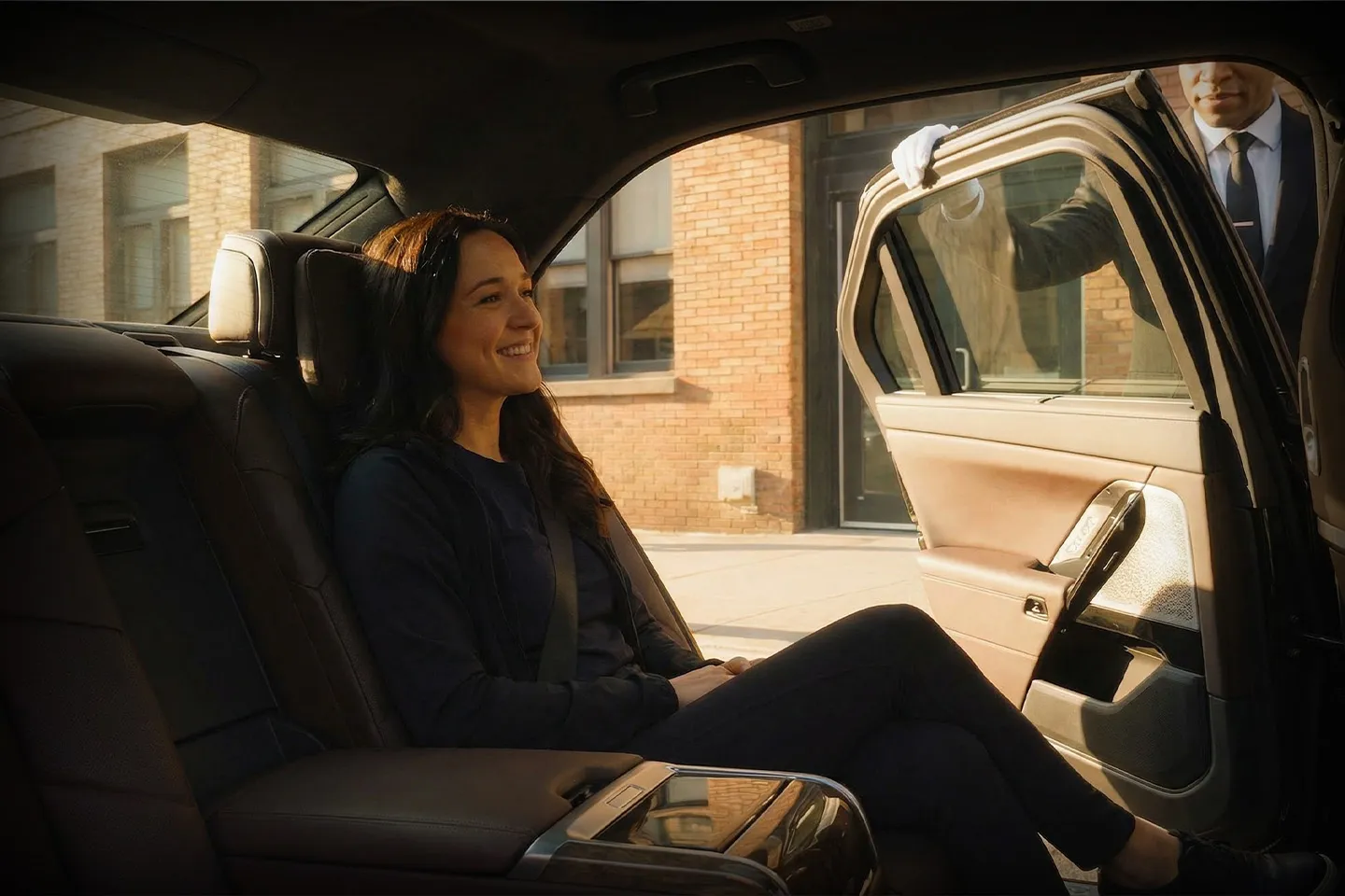 Suffolk, NY Chauffeur Service Suffolk Airport Chauffeur Service | On-Time Pickup