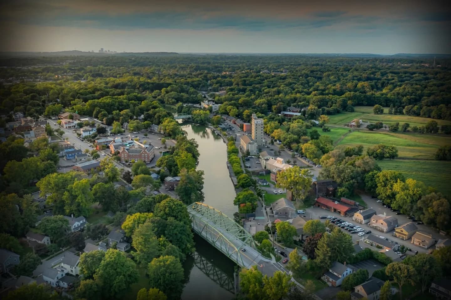 Car Service in Monroe, NY Executive black SUV from Monroe car service fleet