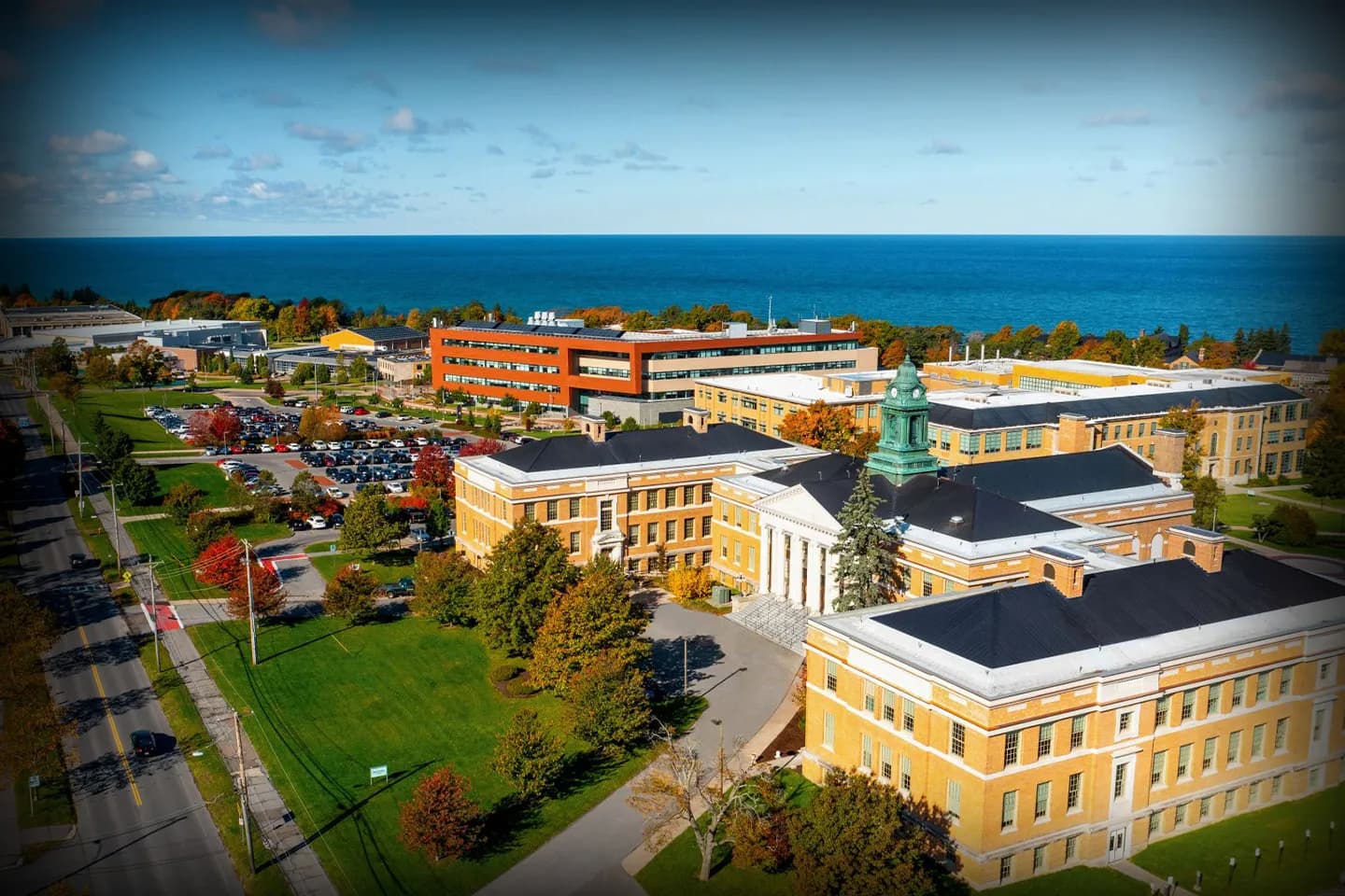 Car Service in Oswego, NY Executive SUV for private Oswego car service rides