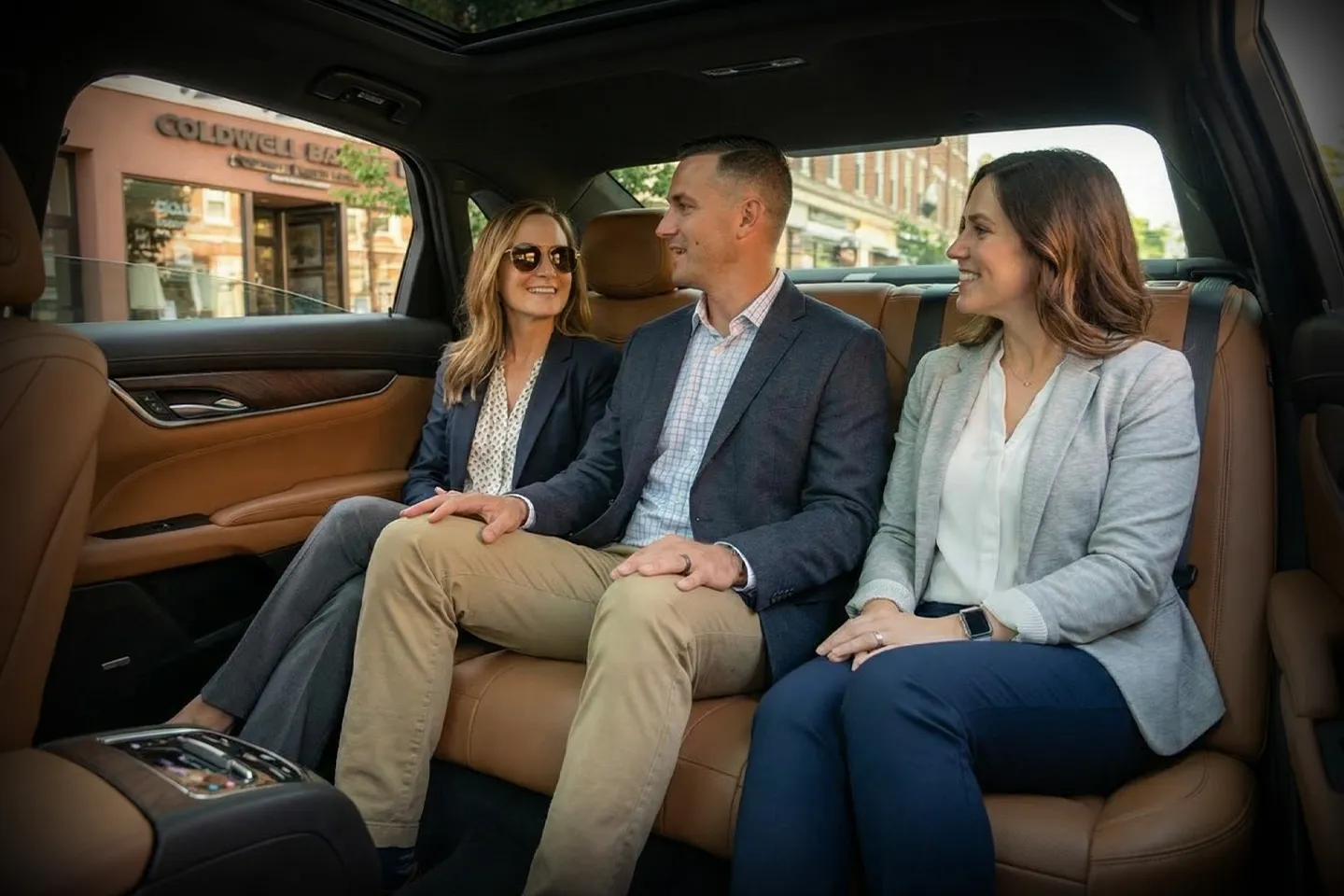 Car Service in Saratoga, NY Luxury sedan for Saratoga car service in Saratoga, NY