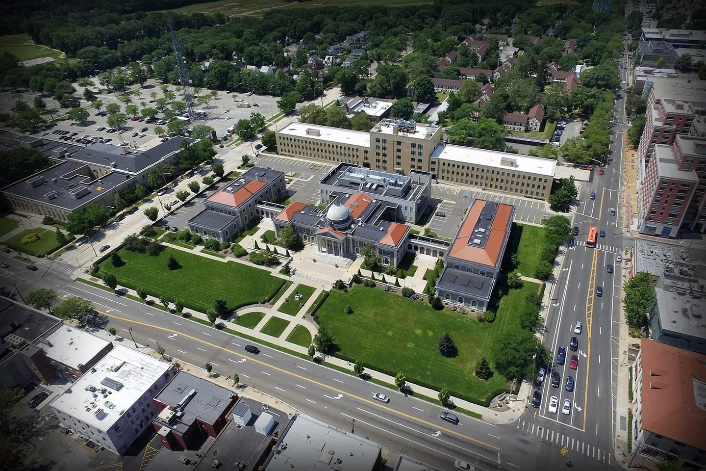 Chauffeur Service in Nassau, NY Premium black car providing Nassau NY chauffeur service