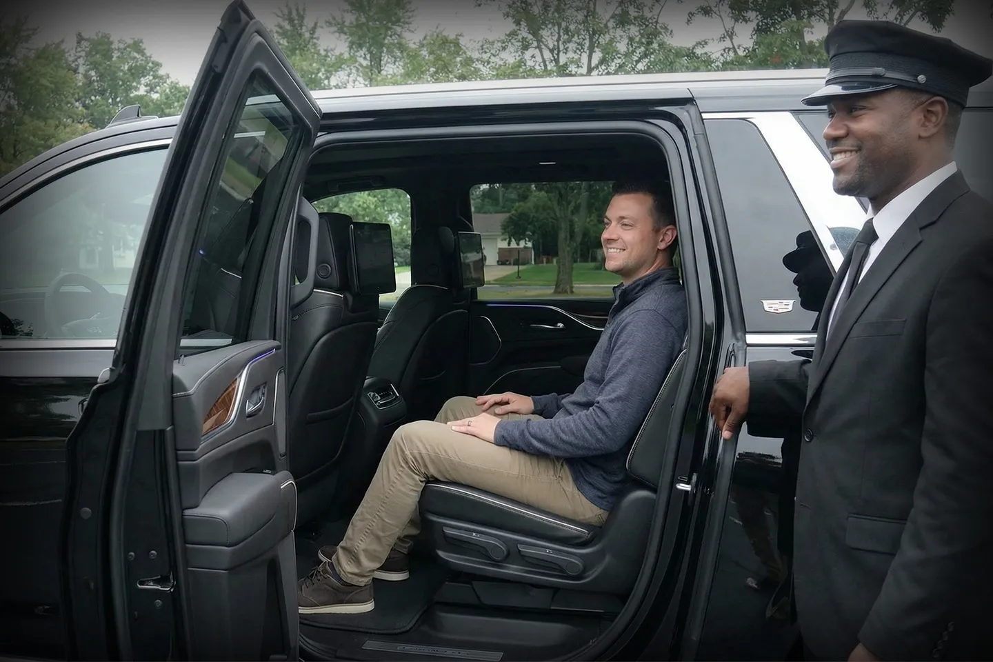 Chauffeur Service in Nassau, NY Luxury sedan for Nassau NY chauffeur service transportation