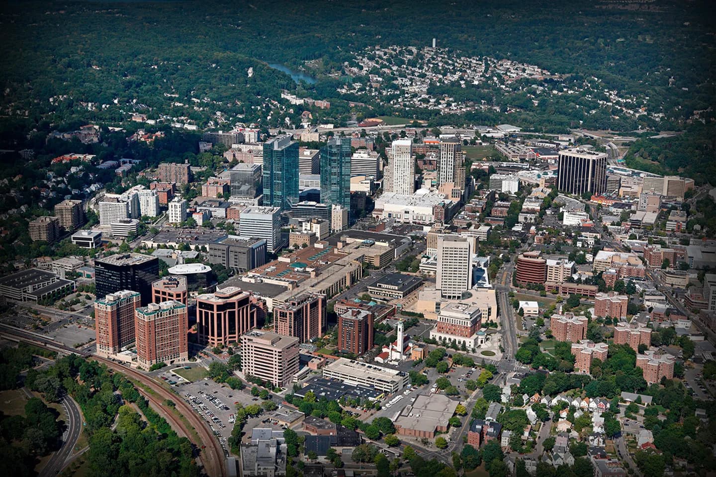 Chauffeur Service in Westchester, NY Premium black car from Westchester chauffeur service fleet