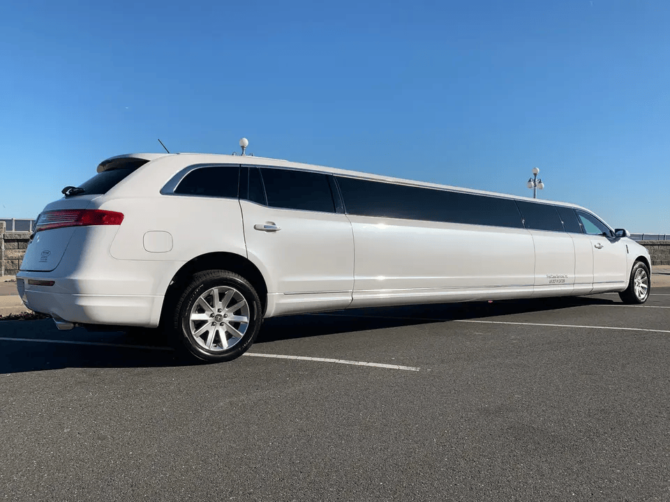 Limo Service in Queens